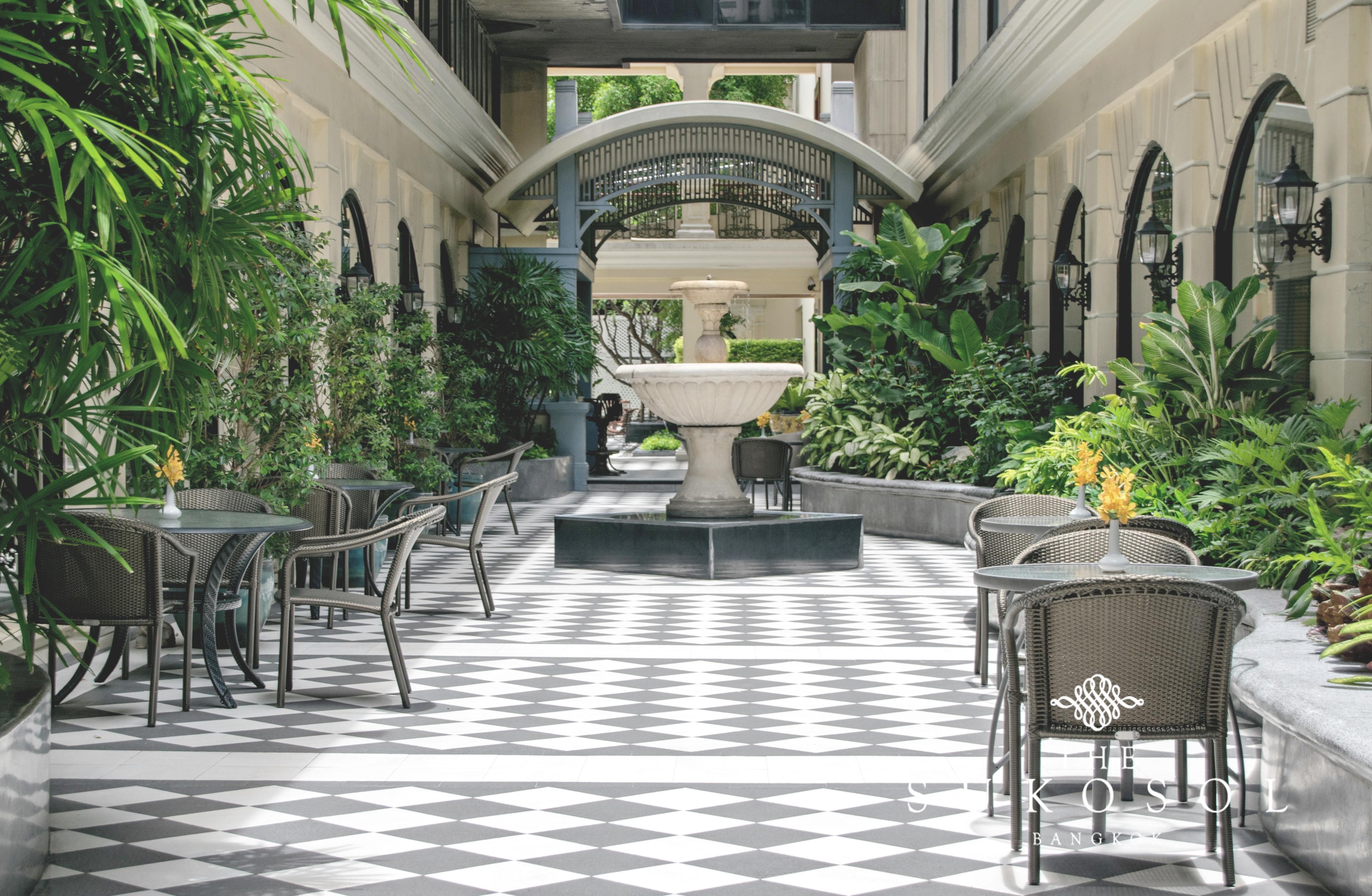 The Sukosol Hotel Bangkok Exteriér fotografie The hotel's interior