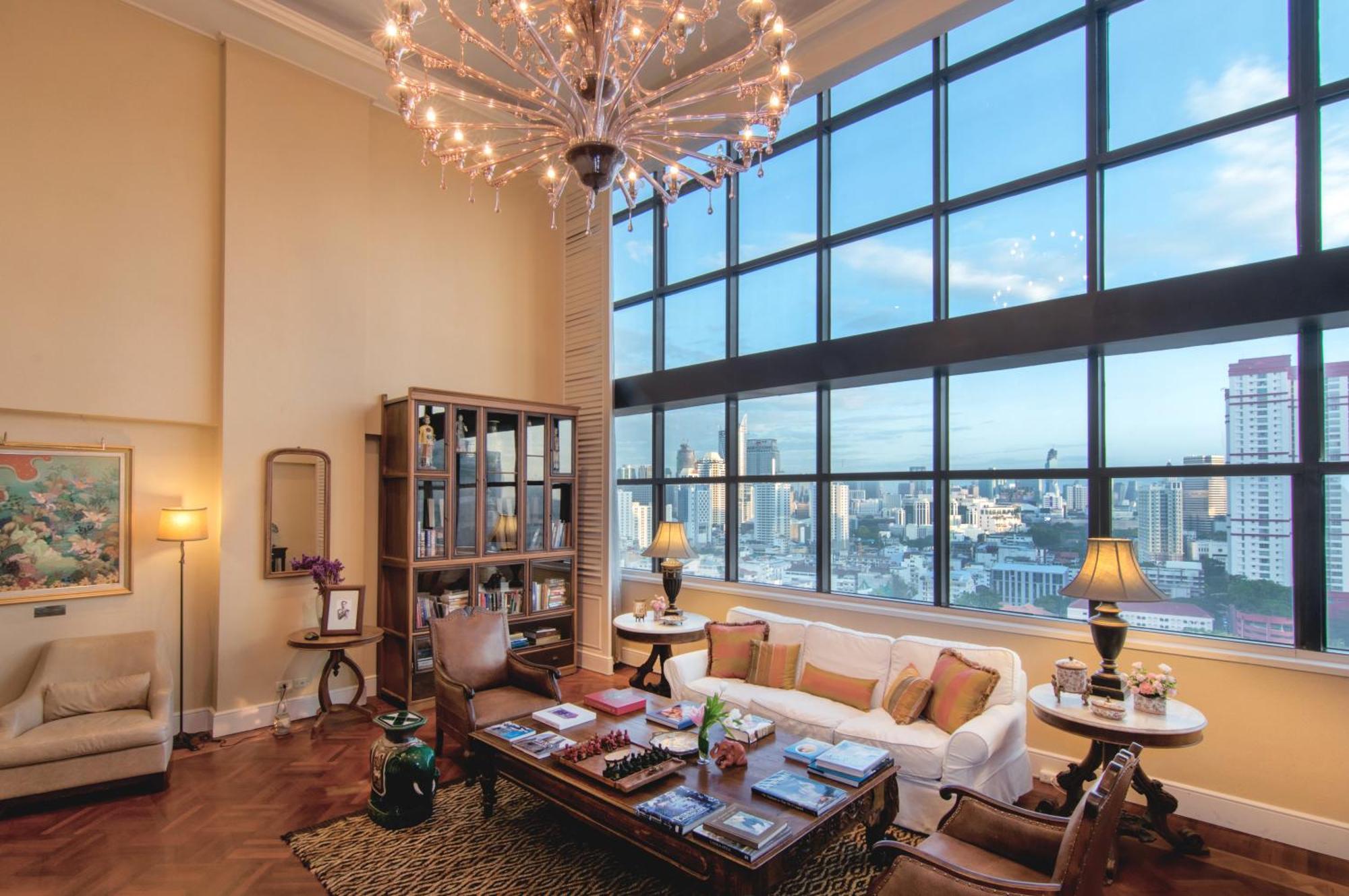 The Sukosol Hotel Bangkok Exteriér fotografie A living room at The Peninsula Manila